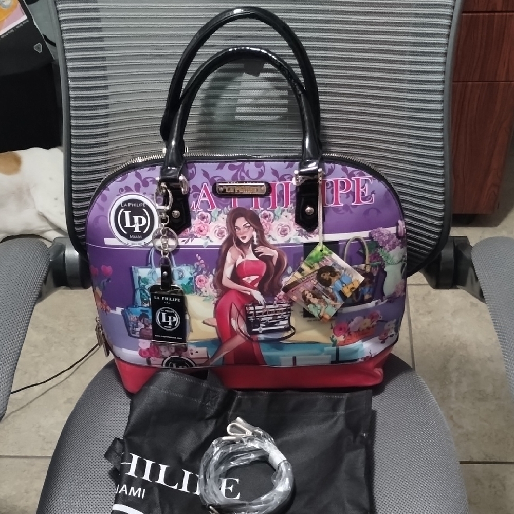 La Philipe Piece Of Art Purse-Bold And Beauty Collection